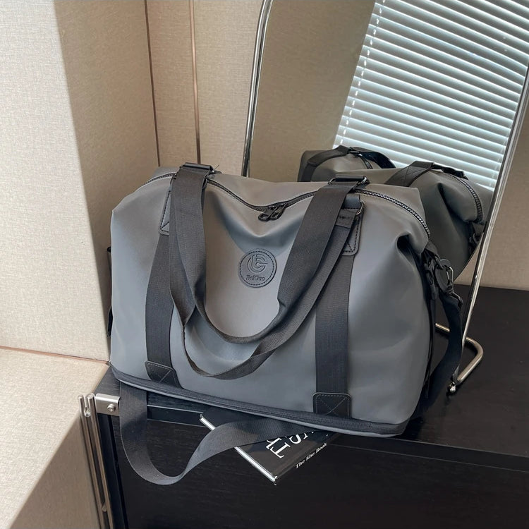 Voyage Travel Bag